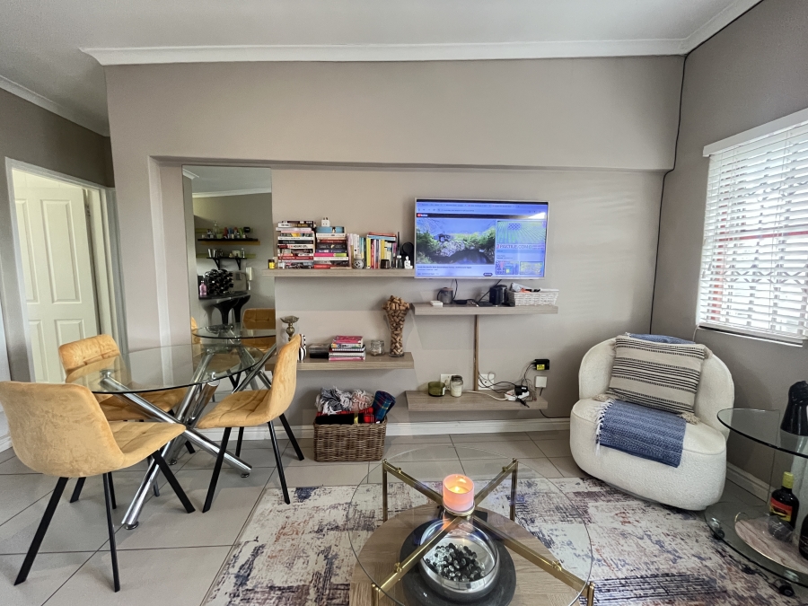 2 Bedroom Property for Sale in Parklands Western Cape